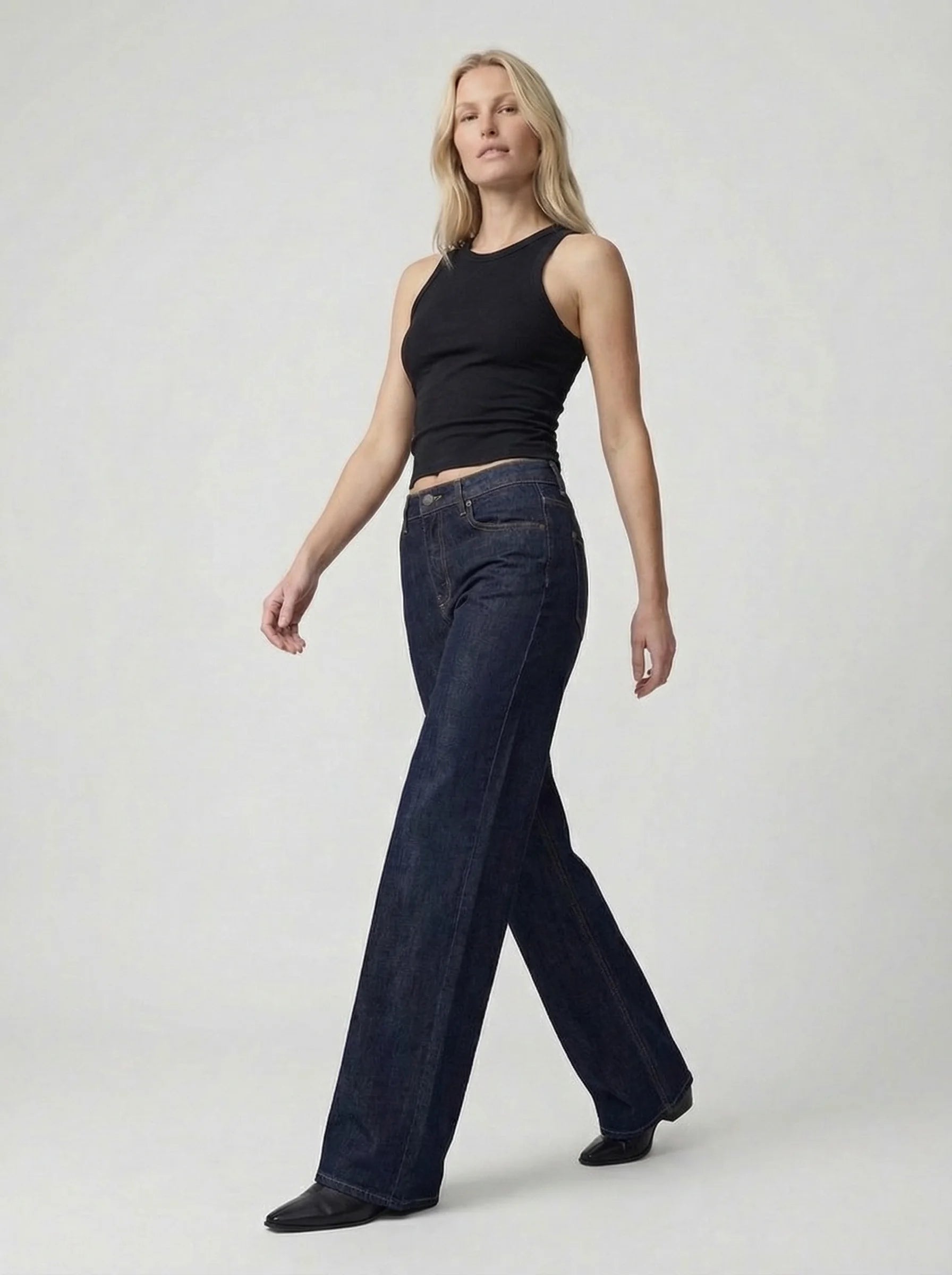 Dames Flared Jeans | Lage Taille Uitlopende Pijpen Aansluitende Pasvorm