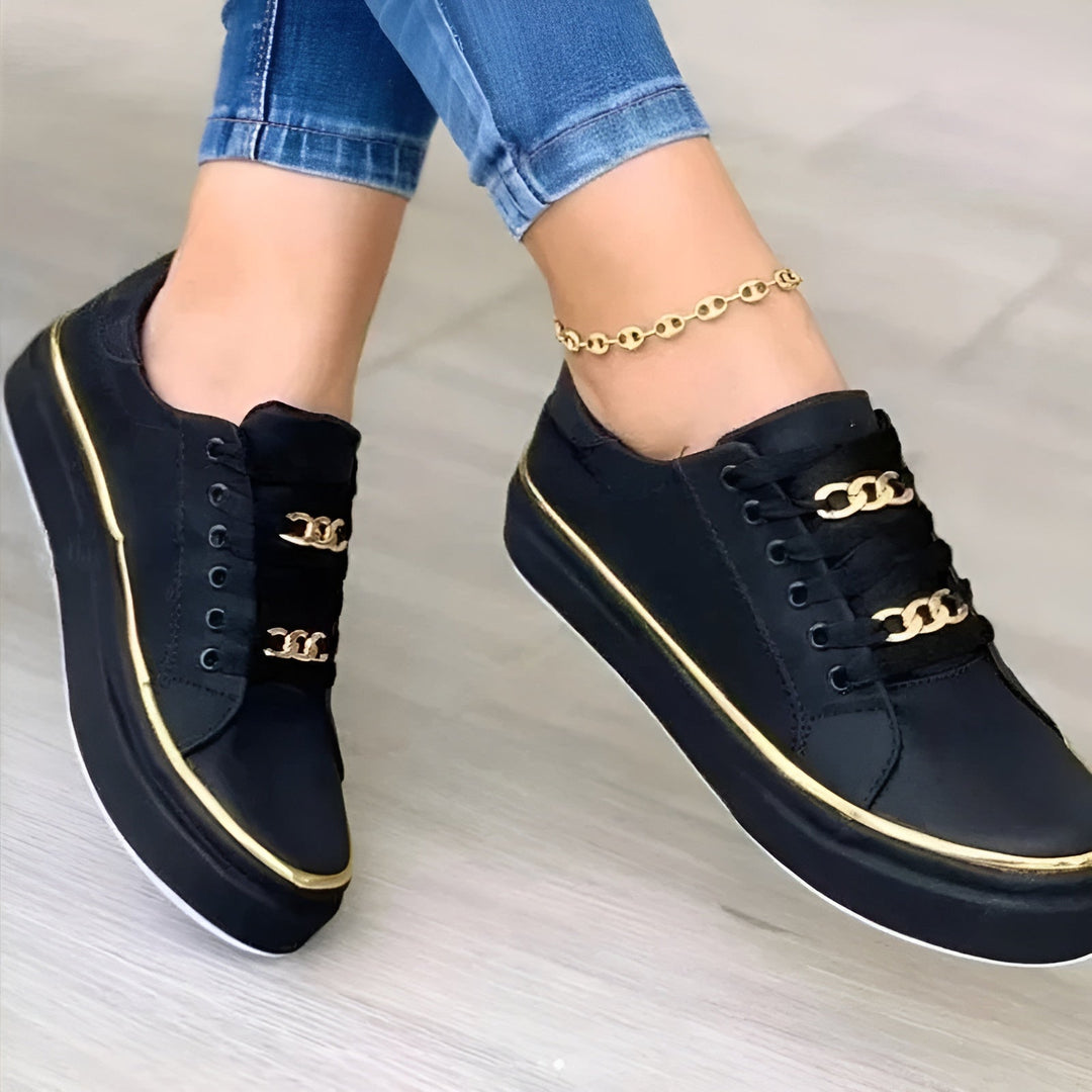 Dames Comfort Slip-On Sneakers in zwart, Klassieke Elegantie