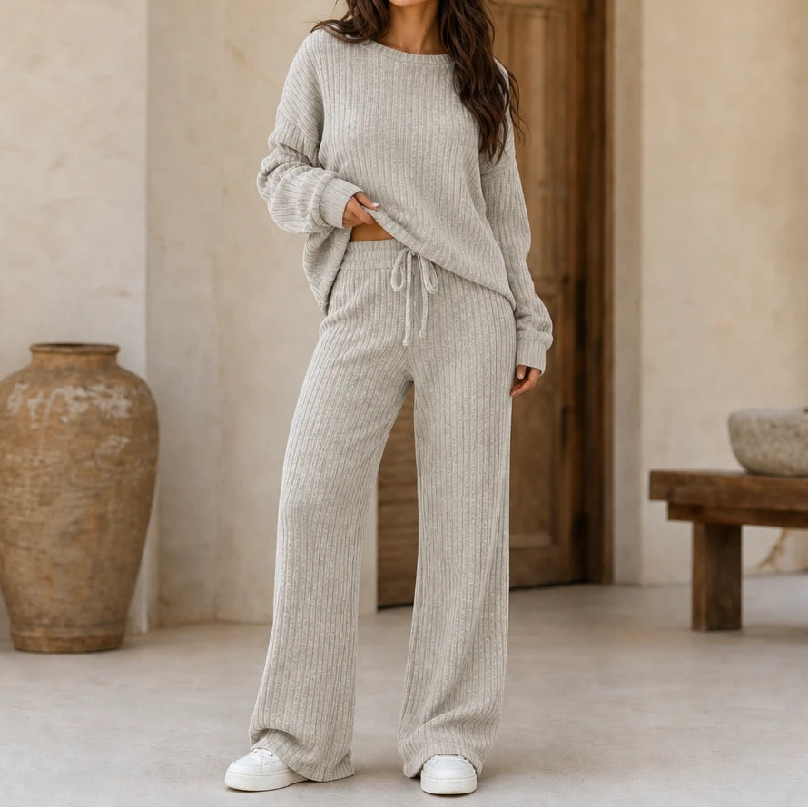 Dames Geribd Loungewear Set in beige, Comfortabel Thuiskleding
