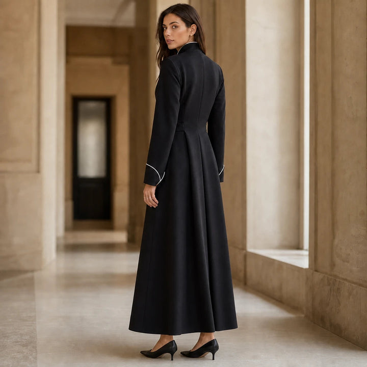 Dames Gewaad met Opstaande Kraag - Elegante Liturgische Jurk