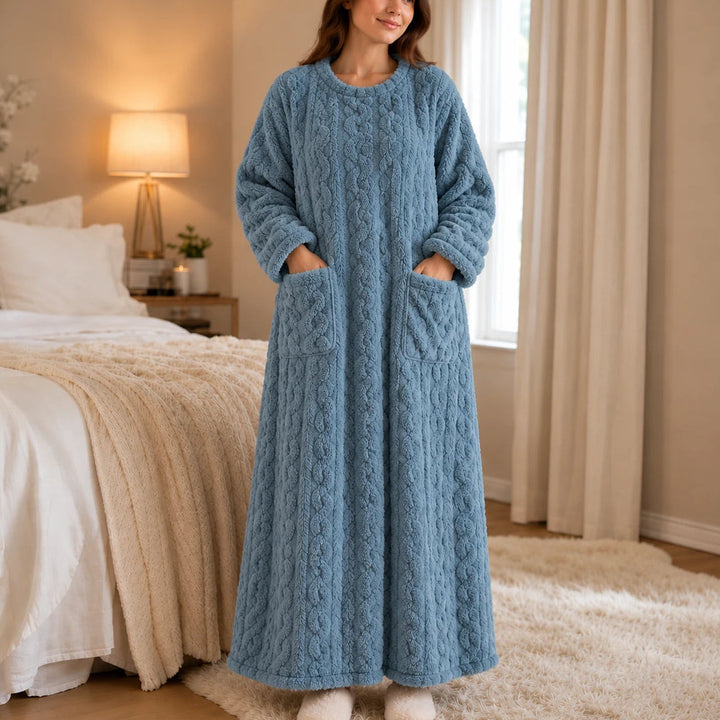 Dames lange fluweelachtige huisjurk in blauw, warm en comfortabel