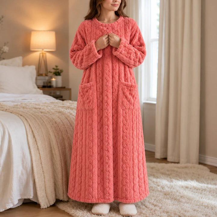 Dames lange fluweelachtige huisjurk in roze, warm en comfortabel
